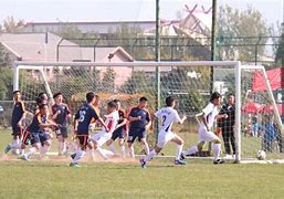 阿眯伦击败对手，赢得满堂喝彩的简单介绍