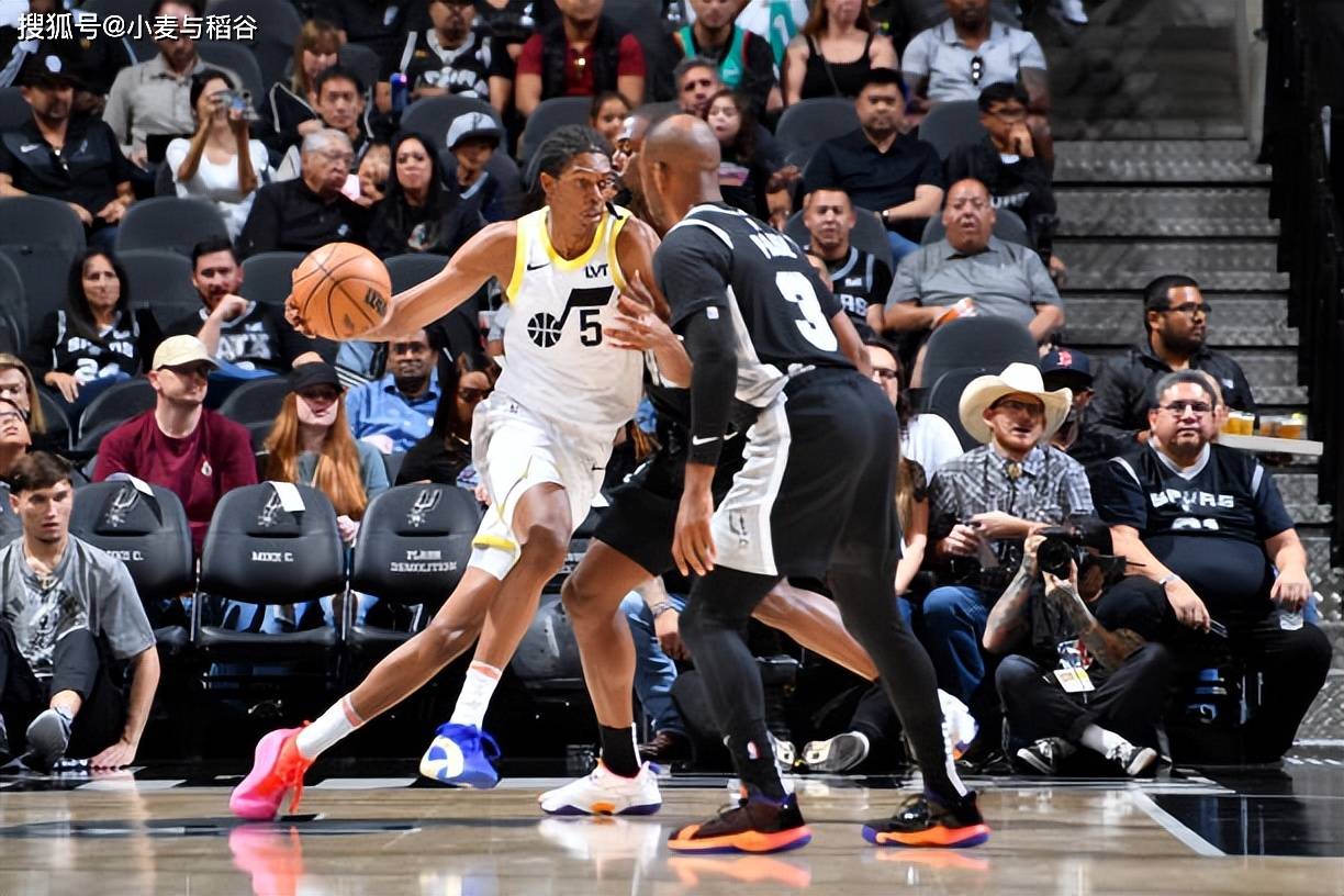 米卢斯无力反弹,球队轮换尝试不利的简单介绍 米卢斯无力反弹,球队轮换尝试不利的简单介绍