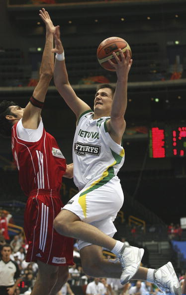 土耳其大胜立陶宛，淘汰赛名额撼动