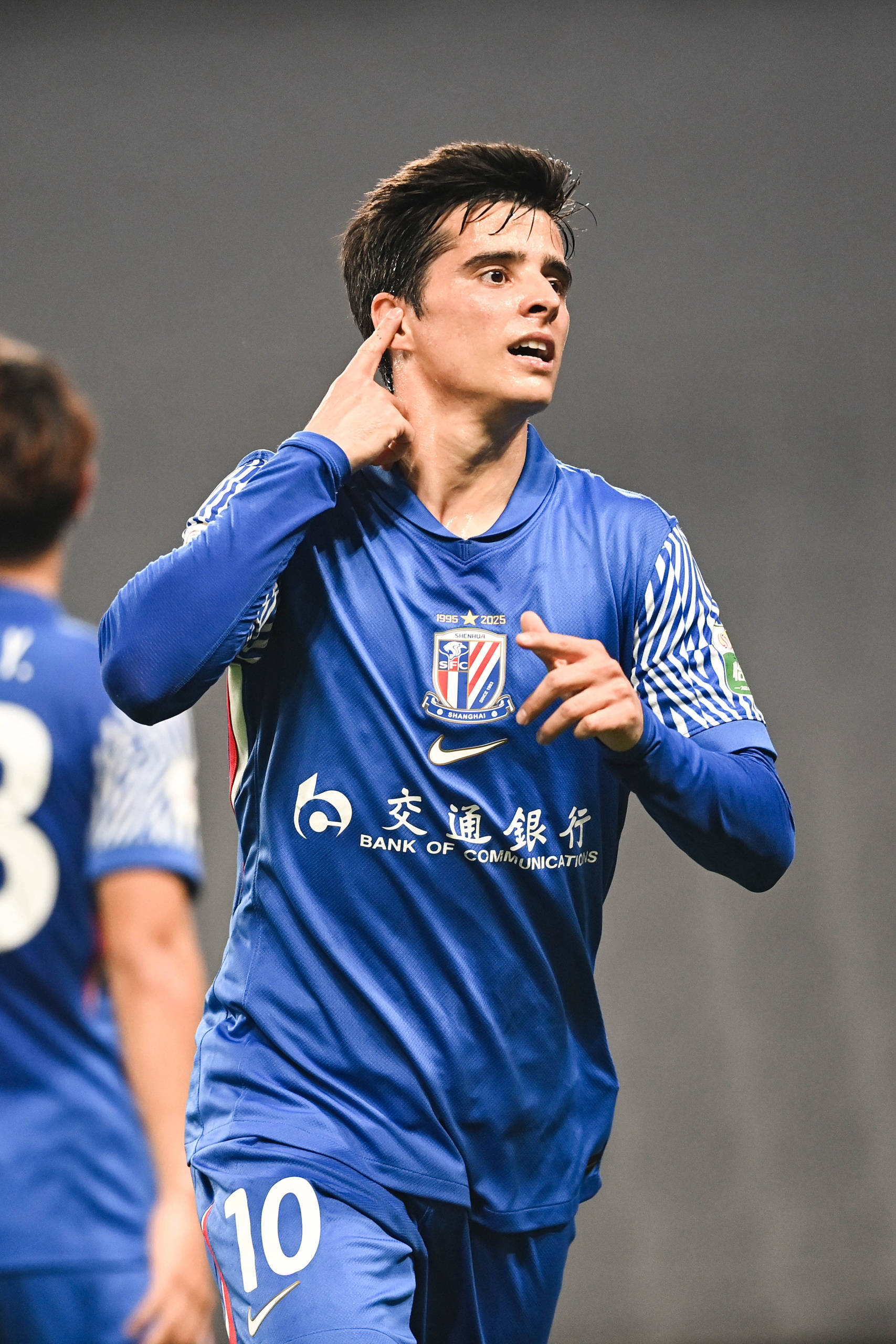 包含上海申花客场逼平卡塔尔尤素茨,保持希望的词条 包含上海申花客场逼平卡塔尔尤素茨,保持希望的词条