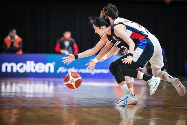 韩国篮球队战胜对手，晋级比赛下一阶段