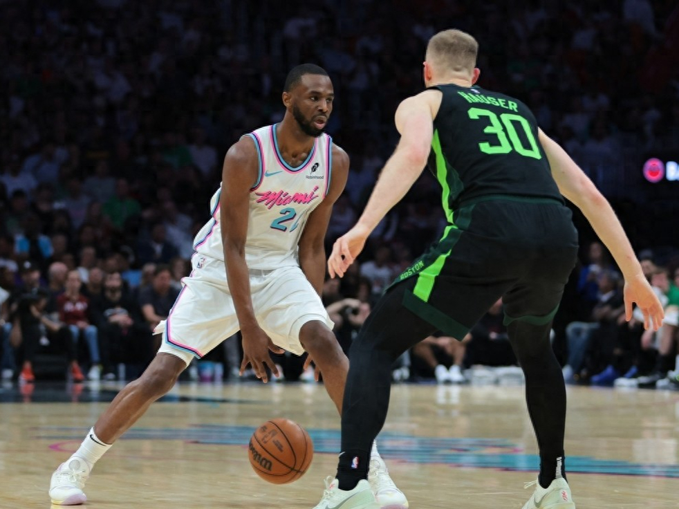 热火险胜凯尔特人,内线硬战胜出 热火险胜凯尔特人,内线硬战胜出