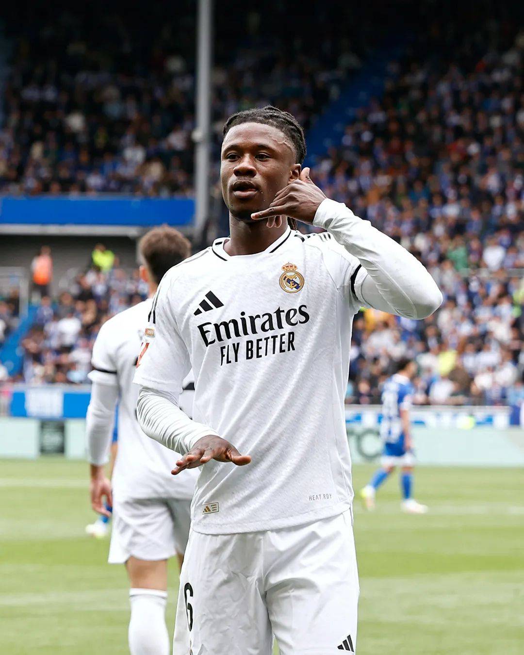 阿拉维斯客场战胜对手,追赶积分榜前列 阿拉维斯客场战胜对手,追赶积分榜前列