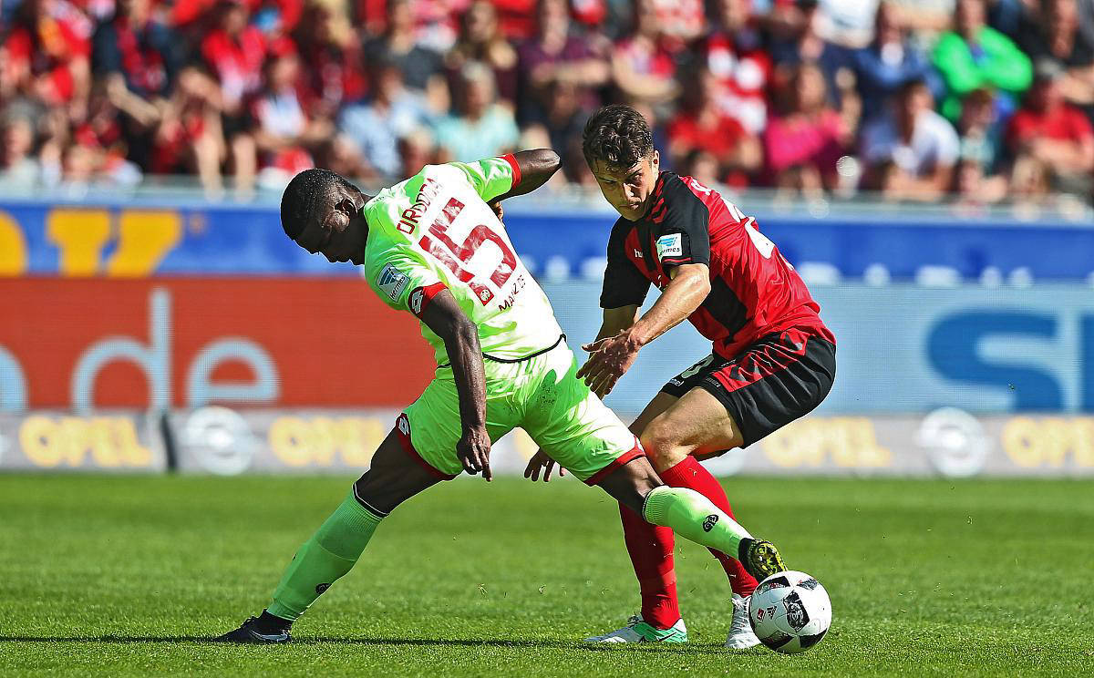 莱比锡红牛队在赛场上展现强大实力