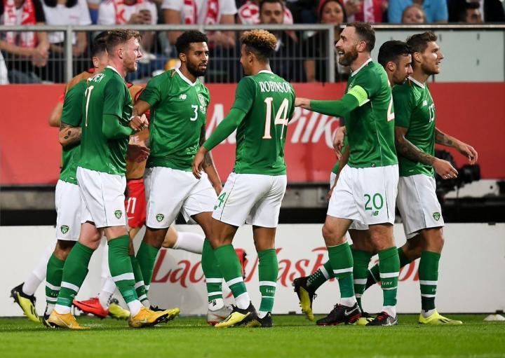 丹麦逼平爱尔兰,小组出线形势尚未明朗 丹麦逼平爱尔兰,小组出线形势尚未明朗