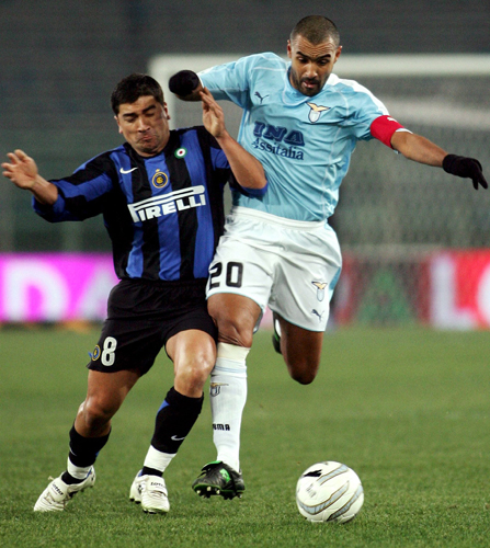 拉齐奥客场逼平桑普多利亚,难分胜负 拉齐奥客场逼平桑普多利亚,难分胜负