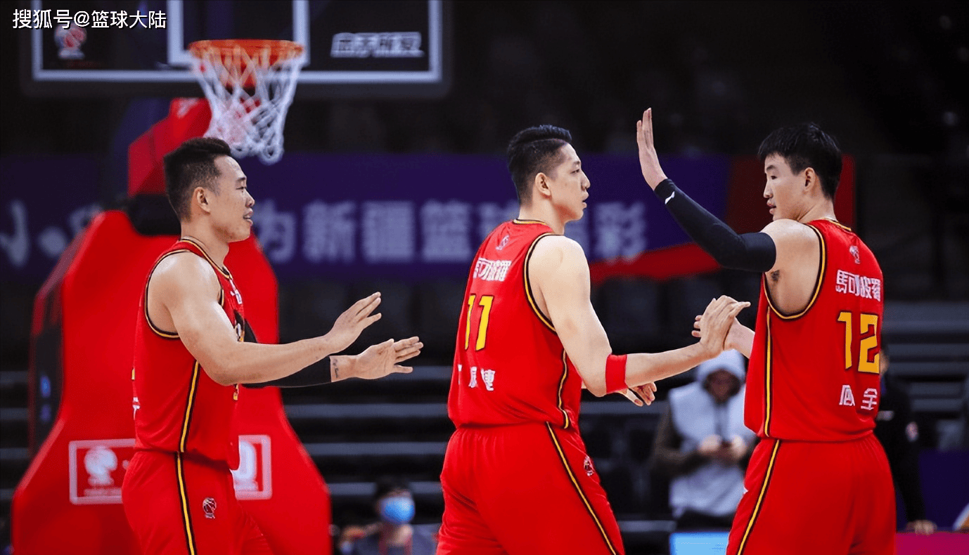 CBA外援内线大战激烈展开,球队冲击冠军的简单介绍 CBA外援内线大战激烈展开,球队冲击冠军的简单介绍