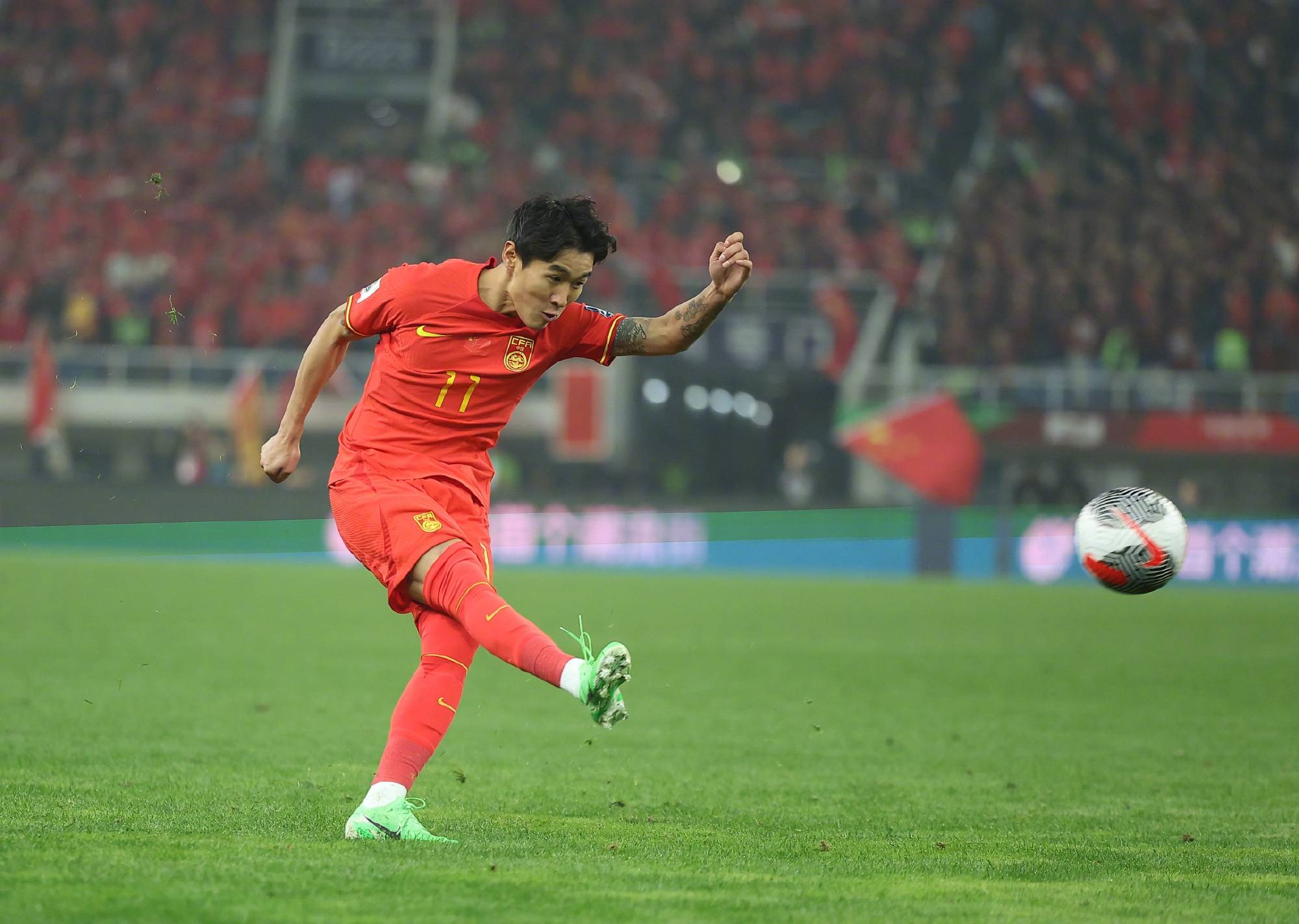 阿联酋球队士气高涨,备战即将进行的比赛 阿联酋球队士气高涨,备战即将进行的比赛